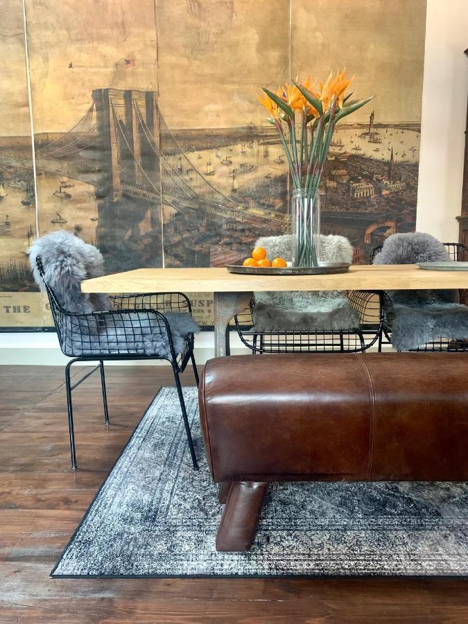 Loft 11: Luxury NYC-Style Apartment with Cinema Room Douglas Exterior photo